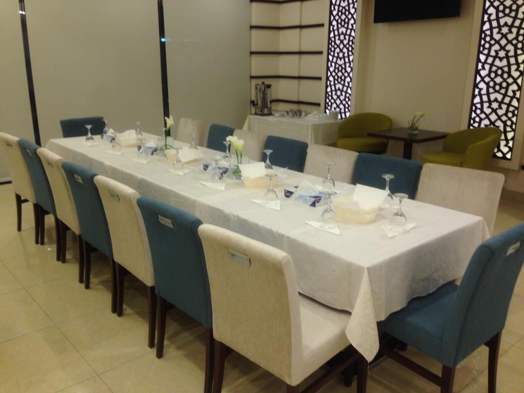 Hotel Down Town Jiddah Esterno foto