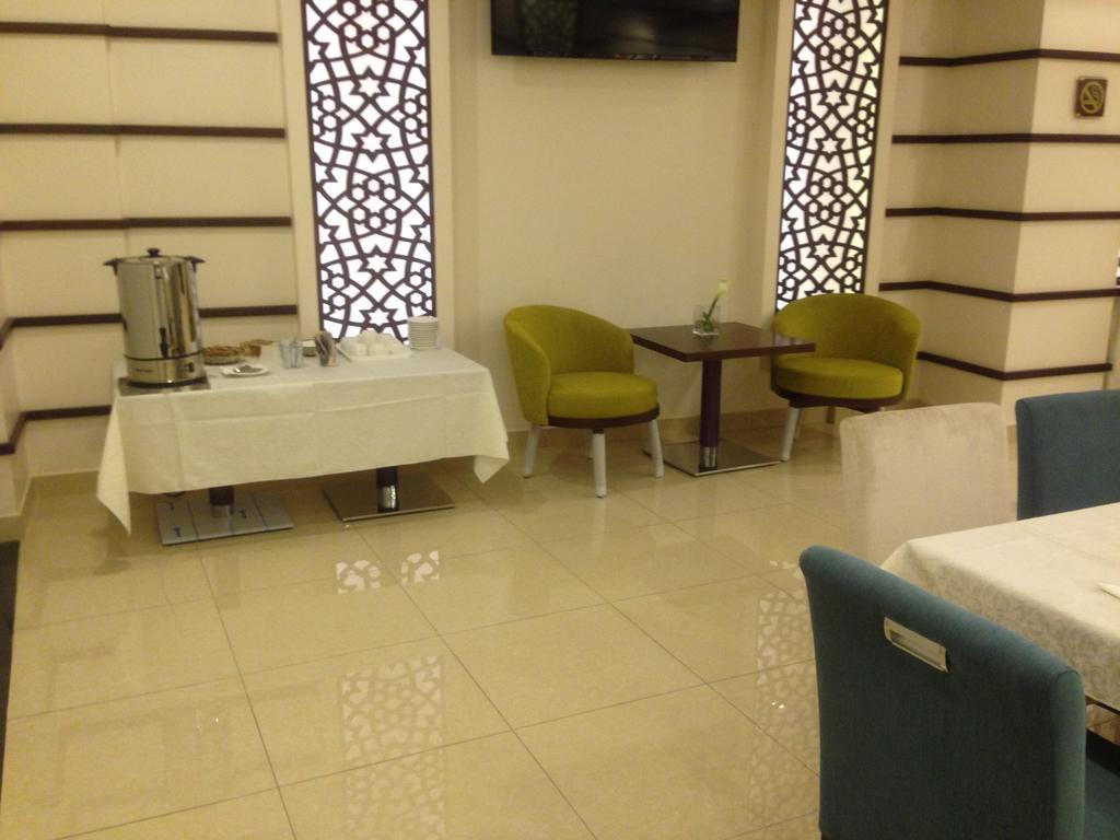 Hotel Down Town Jiddah Esterno foto